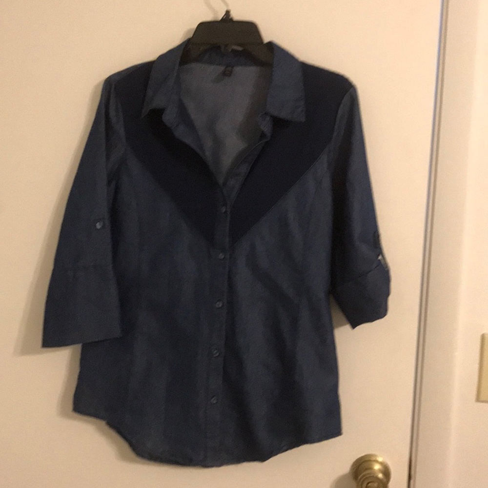 LAPIS DENIM bottom down shirt.